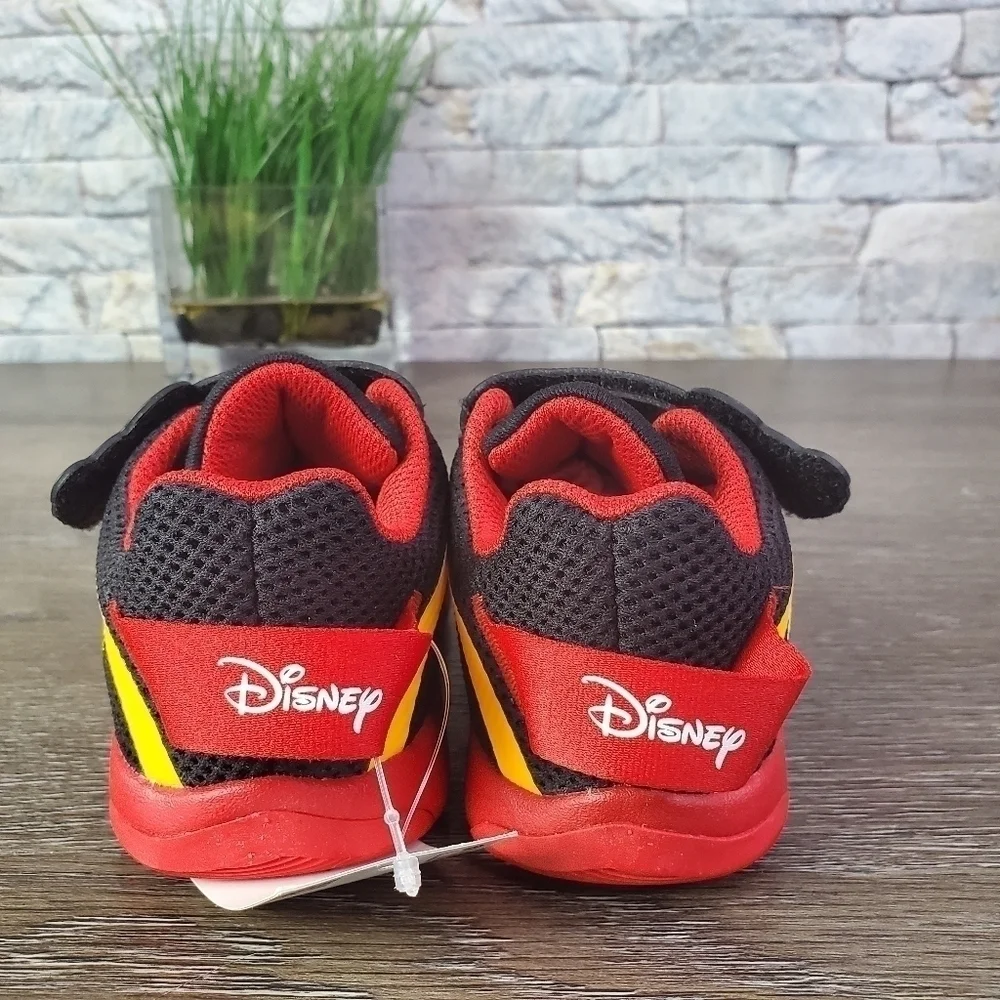 🎉🎉🎉Host Pick New Adidas Active Play Mickey Mouse Stay-Put